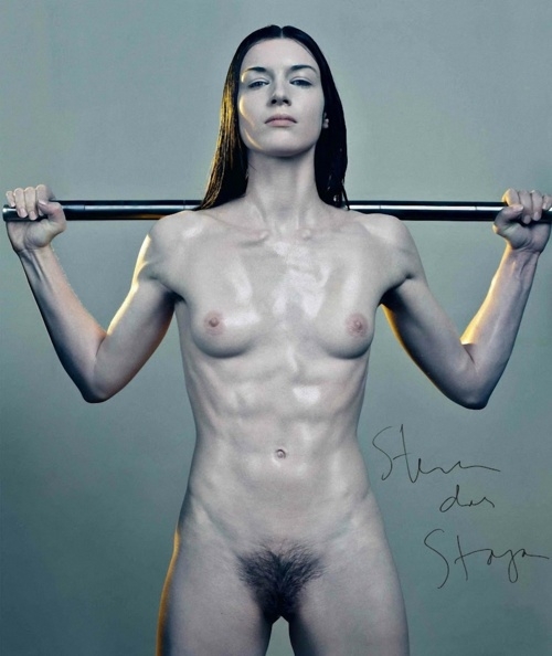 HotNessa — fashionfaves: Stoya; Athletic 