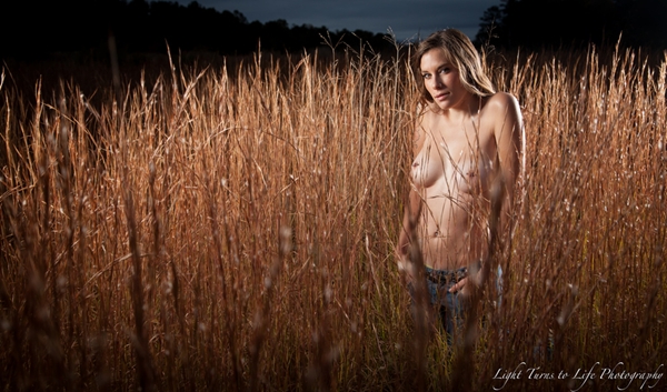 500px / Photo "Fields of Gold" by Vinson Smith; Blonde Outdoor Small Tits Erotic 
